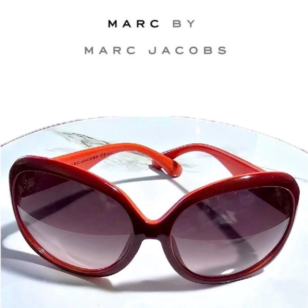 Marc By Marc Jacob’s Women’s Two-Color “Miss Marc” Round Oversized Sunglasses